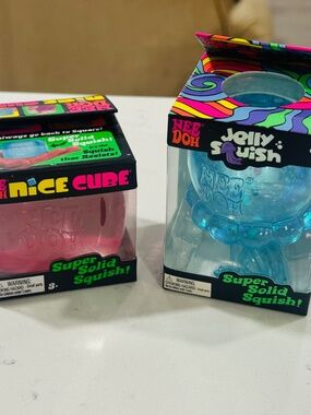 Bundle of 2 Needohs - Pink Nice Cube, Blue Jelly Squish, Brand New!